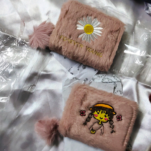 complimentary gift on an order of 999rs