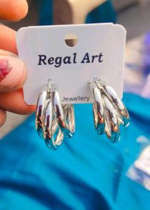 Triple Round Shape Golden / Silver  Korean Studs