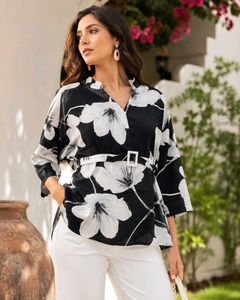 Chic Black & White Floral Belted Tunic