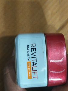 L'Oreal Paris day cream
