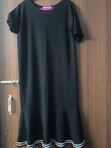 Black Short Sleeve Flared Dress