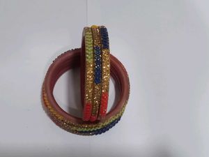 beautiful bangles set