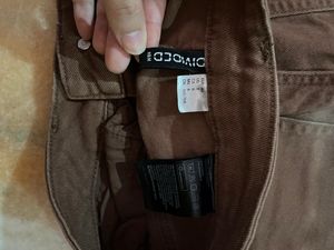 H&amp;M High-Waisted Straight-leg Brown Jeans
