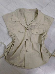 Sleeveless Beige Utility Shirt