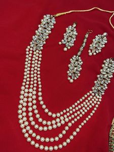 combo Exquisite Pearl &amp; Kundan Jewellery Set