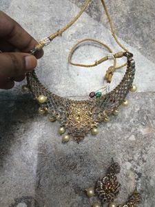 Elegant Pearl &amp; Crystal Choker Necklace