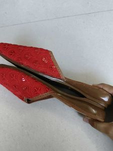 Red Embroidered Juttis - Royal Collection