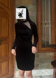 Elegant Black Velvet Dress