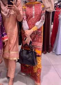 Vibrant Paisley Print Kurta Set