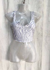 14810. Trendy Zebra Print Crop Top