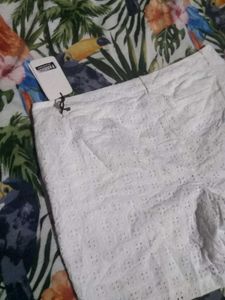 Chic White Eyelet Shorts