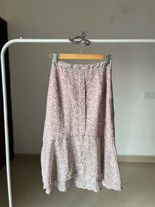 Floral Buttoned Down Midi Skirt