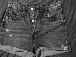 H&M divided grey denim shorts