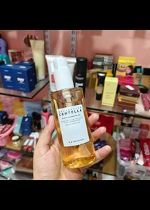 Skin1004 Centella Light Cleansing Oil