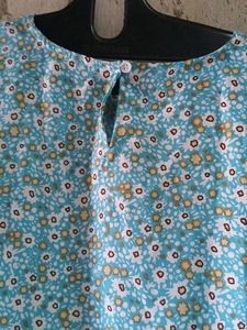Cute Floral Print Top