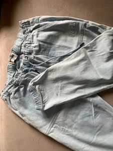 Light Wash Jogger Pants