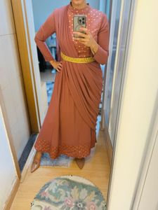 Elegant Ethnic Kurta Set with Dupatta