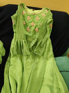 Elegant Sea Green Ethnic Gown