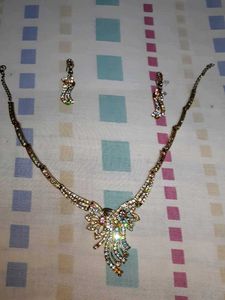 Elegant Rhinestone Necklace & Earring Set