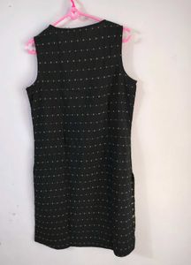 Stylish Sleeveless Printed Black Kurta with pant