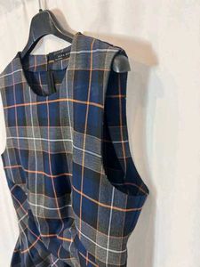 Plaid Sleeveless Peplum Top