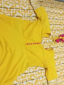 Aachho Yellow Kurta