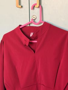 Chic maroon Cropped Blouse