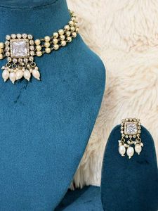 ✨️Premium Pearl Victorian Choker Set✨️