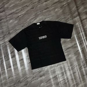 VETEMENTS T-Shirt