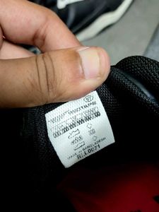 Men's Black Casual Sneakers