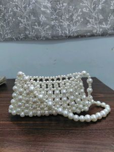 Elegant Pearl Beaded Handbag