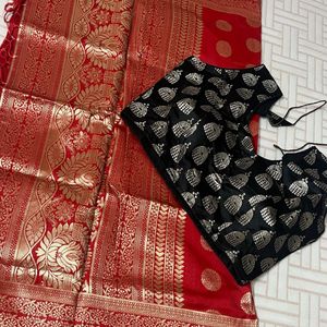 Elegant Black Floral Lehenga Choli with Red Dupatt