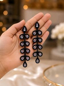 Beaded Leaf Dangle Black Earrings