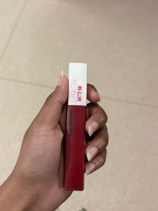 Lipstick Bundle: Kiss Beauty, Glam Fam &amp; More!
