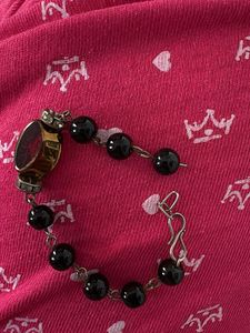 Chic Makeup Bag &amp; Beaded Bracelet Set