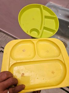 Baby Divided Plates - Yellow & Green