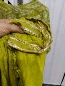Stylish Green Floral Kurta