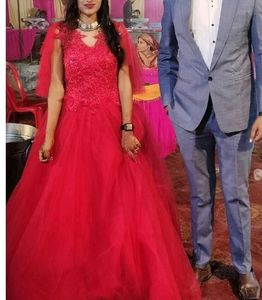 Stunning Red Gown for Special Occasions