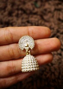 White Peacock Jhumka