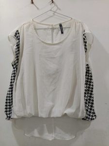 2 top and 1 trouser pack of 3