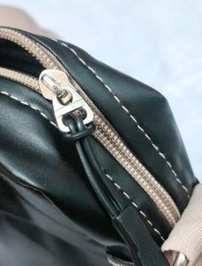 Unisex Cross Body Shoulder Bag