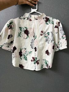 Elegant Bloom Floral Puff Sleeve Top
