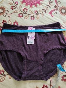 2 Comfortable Women's Briefs