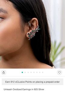 shaya by cartlane  Silver  Emerald Earring
