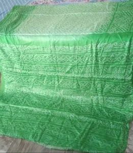 BRAND NEW Bandhani silk saree set