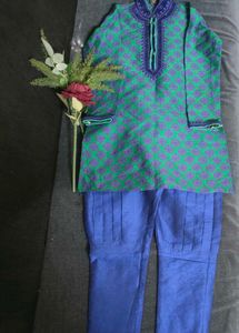 Stylish Kurta & Pyjama Set combo se
