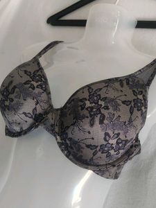 vanity fair Elegant Lace Bra