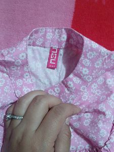 Cute Pink Floral Top &amp; White Shorts Set