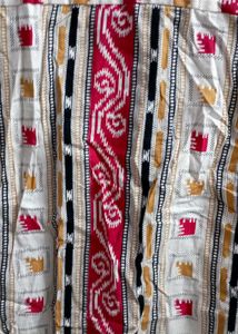 Men's Printed Button-Up Shirt funky like new