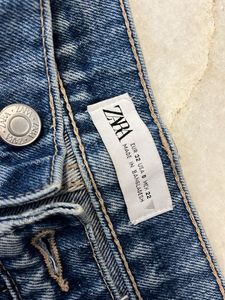 Zara Blue Wash Denim Jeans
